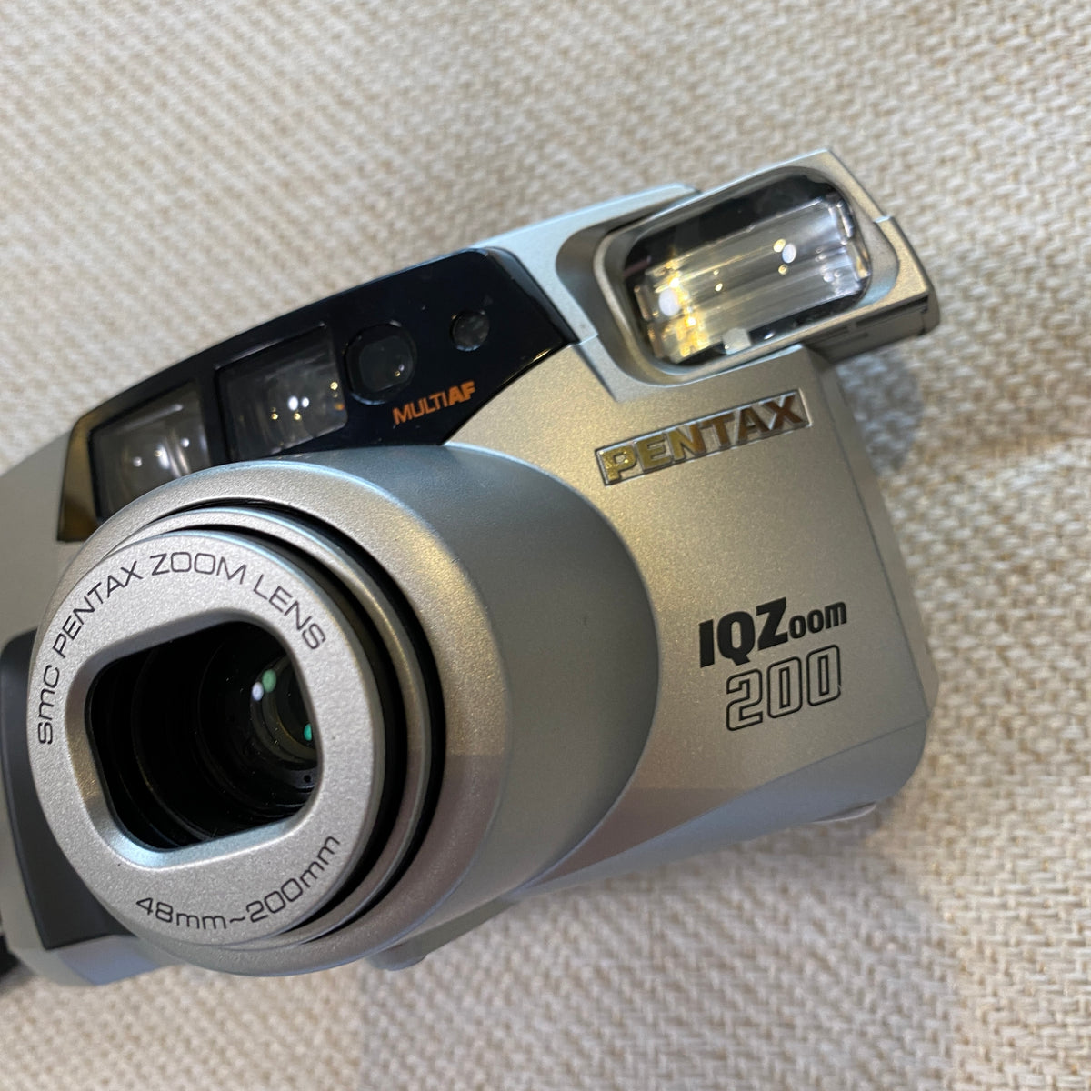 PENTAX コンパクトデジタルカメラ 16MP 200倍ズーム Vintage 1994 Pentax IQZoom 200 35mm Film Camera – CobbleStore Vintage
