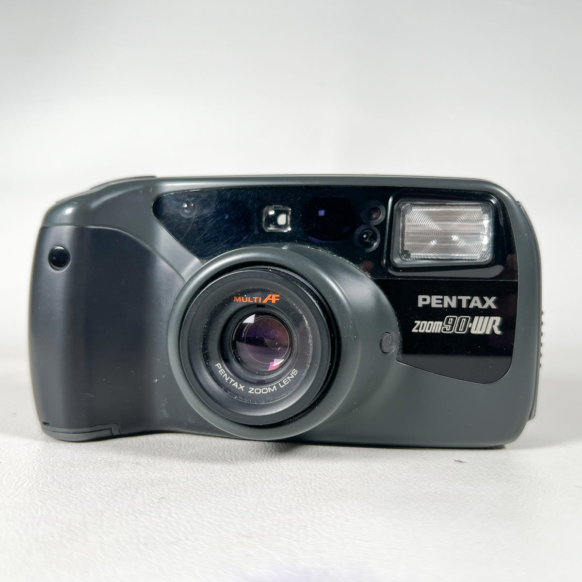 Vintage Pentax IQZoom 90-WR 35mm Film Camera – CobbleStore Vintage