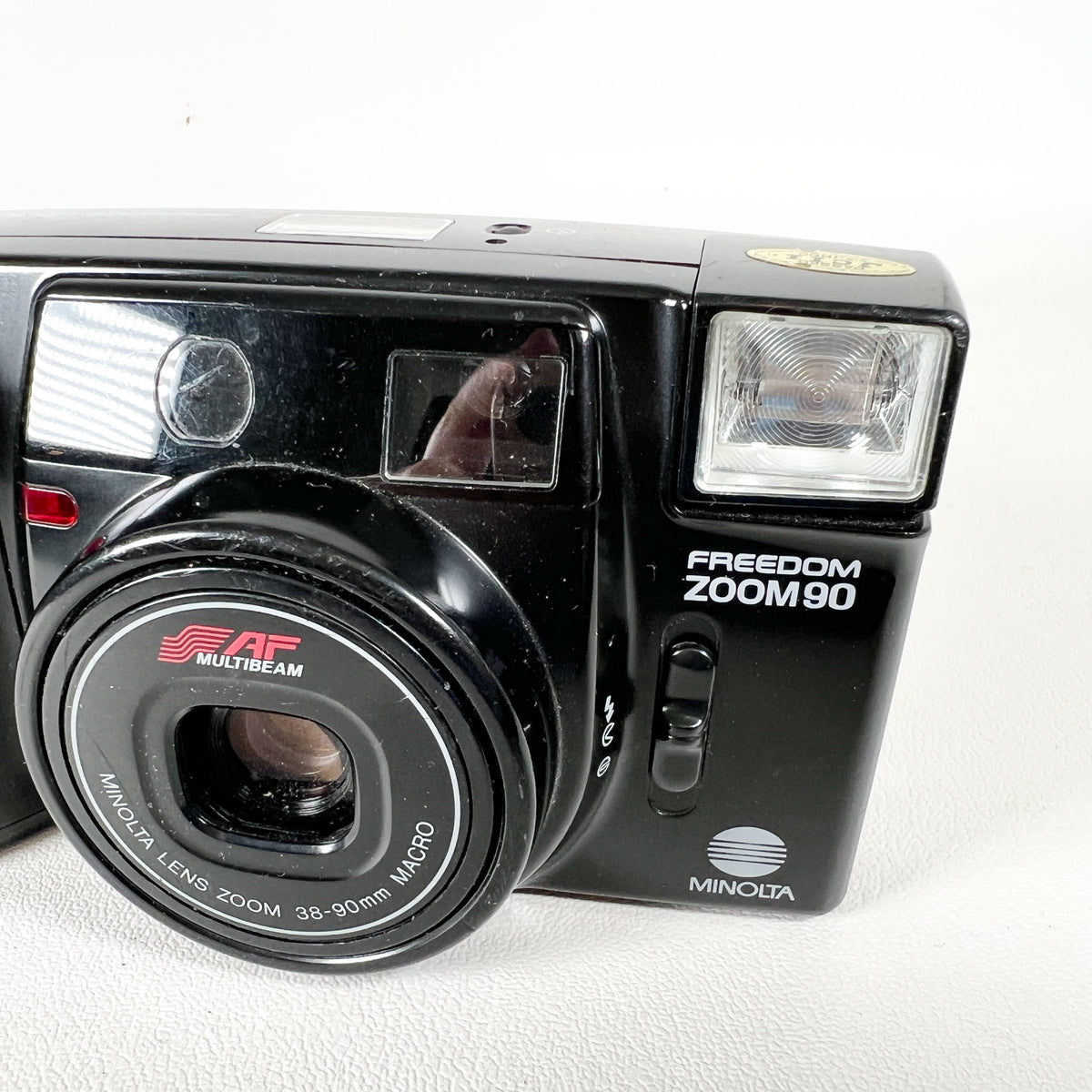 Vintage 1989 Minolta Freedom Zoom 90 35mm Film Camera