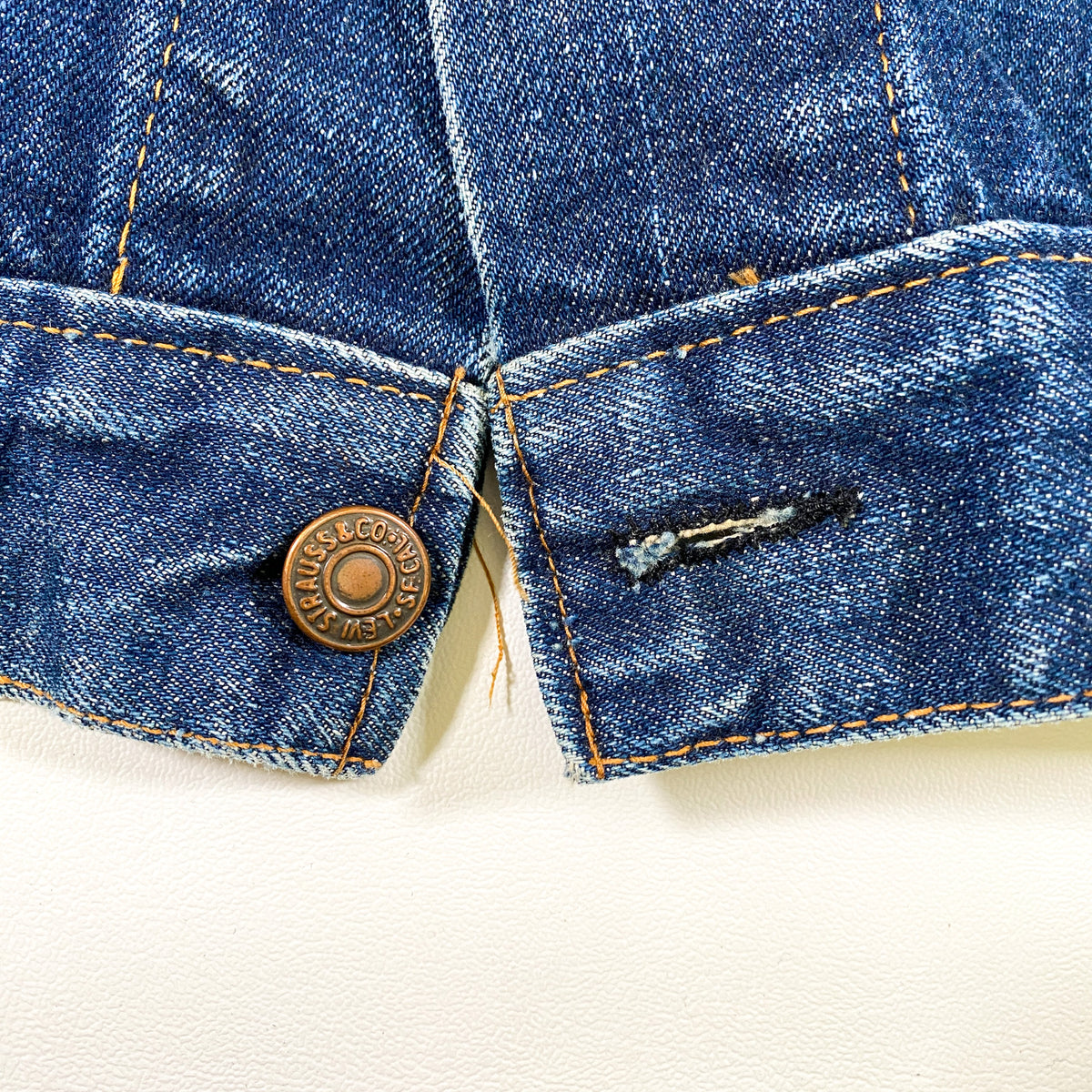 Vintage 1971 Levi's Type III Trucker Denim Jacket – CobbleStore