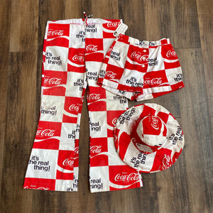 The Ultimate Coca-Cola Throwback: Vintage Matching Set You Won’t Find Again