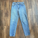 Vintage 1997 Levi's 550 Tapered Fit Jeans