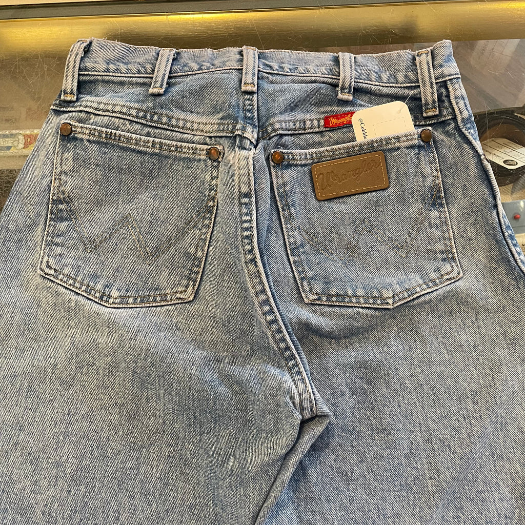 Vintage 90's Wrangler Raw Hem Denim Jeans – CobbleStore Vintage Vintage 90's Wrangler Raw Hem Denim Jeans – CobbleStore Vintage