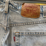 Vintage 1998 Levis 560 Light-Wash Denim Jeans