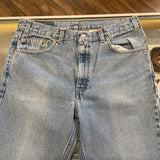 Vintage 2001 Levis 512 Mid-Wash Jeans