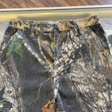 Vintage 90's FieldStaff Mossy Oak Camo Cargo Pants