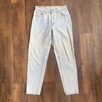 Vintage 1994 Levi's 550 Tapered Lightwash Jeans