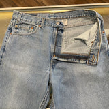Vintage 2001 Levis 512 Mid-Wash Jeans