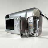 Vintage 2004 Olympus Camedia D-580 Zoom 4MP Digital Camera