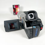 Vintage 2002 Sony Handycam CCD-TRV108 Hi8 Camcorder