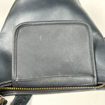 Vintage 90's Generic Black Leather Duffle Sac Purse