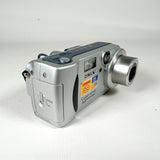Vintage 2002 Sony Cyber-shot DSC-P71 3.2MP Digital Camera