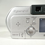 Vintage 2002 Sony Cyber-shot DSC-P71 3.2MP Digital Camera
