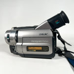 Modern 2006 Sony CCD-TRV93 Hi8 Video Camcorder