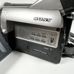 Modern 2006 Sony CCD-TRV93 Hi8 Video Camcorder