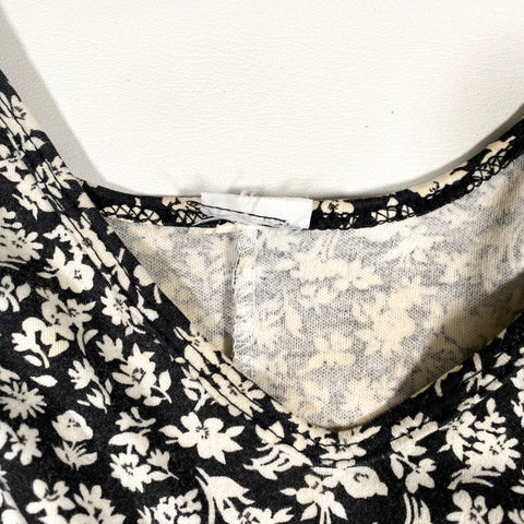 Vintage 90's No Boundaries Floral Fit and Flare Dress CobbleStore Vintage Vintage 90's No Boundaries Floral Fit and Flare Dress CobbleStore Vintage