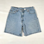 Vintage 1998 Levi’s 550 Light Wash Denim Shorts