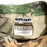Vintage 90’s Jerzees Outdoors Realtree Camo Pocket T-Shirt