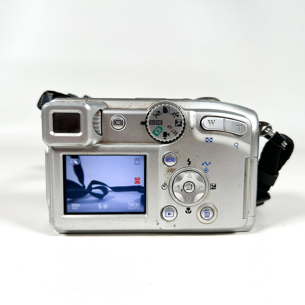 2004 Camera Vintage 2004 Nikon Coolpix 4800 Digital Camera – CobbleStore Vintage