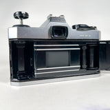 Vintage 1976 Pentax K1000 50mm f/2 35mm Film Camera