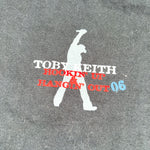 Vintage 2006 Toby Keith Hookin’ Up Hangin’ Out Tour T-Shirt