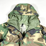 Vintage 2000 Goretex Woodland Camo Parka Jacket