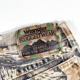 Vintage 90's Wrangler Rugged Wear Camo Jeans