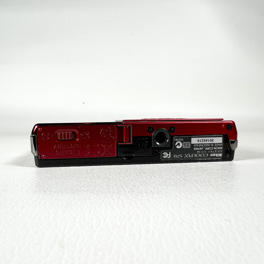 Vintage 2010 Nikon Coolpix S70 Red Digital Camera – CobbleStore