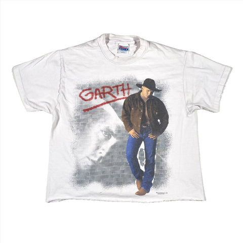 Vintage 1996 Garth Brooks Cropped T-Shirt