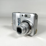 Vintage 2006 Nikon Coolpix L4 Silver Digital Camera