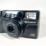 Vintage 1995 Fujifilm Discovery 312 Zoom Date 35mm Film Camera