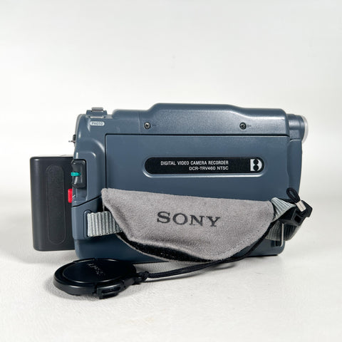 Vintage 2004 Sony DCR-TRV460 Digital8 Handycam Camcorder