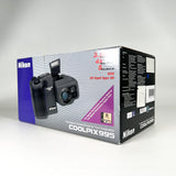 Vintage 2001 Nikon Coolpix 995 Boxed Swivel 3MP Digital Camera