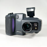 Vintage 2001 Nikon Coolpix 995 Boxed Swivel 3MP Digital Camera