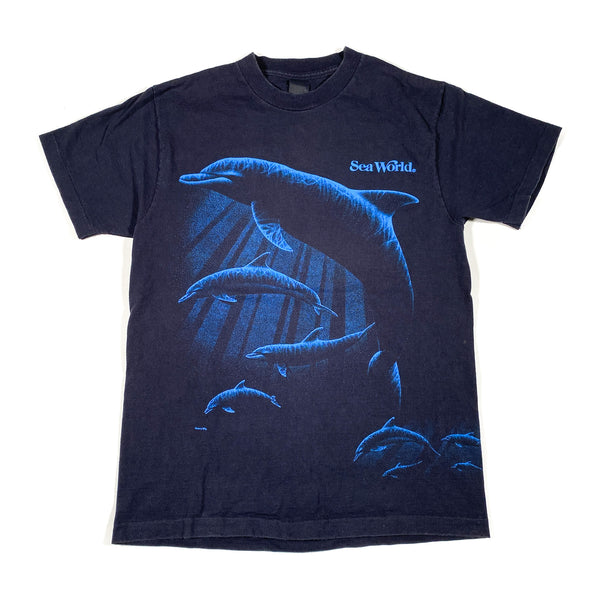 Vintage 90's Sea World Dolphins T-Shirt – CobbleStore Vintage