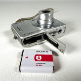 Modern 2006 Sony Cyber-shot 🔴 BROKEN LCD 🔴 DSC-W70 7.2MP Digital Camera