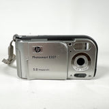 Modern 2007 HP Photosmart E327 5MP Silver Digital Camera
