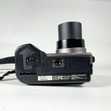 Vintage 2001 Olympus Camedia C-3000 Zoom 3.3MP Digital Camera