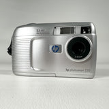 Vintage 2002 HP Photosmart 320 2.1MP Digital Camera