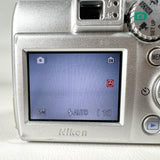 Vintage 2005 Nikon Coolpix 5600 5MP CCD Digital Camera
