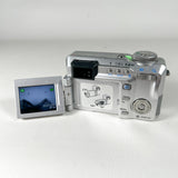 Vintage 2004 Pentax Optio 750Z 7MP CCD Digital Camera