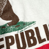 Vintage 90's California Republic Bear Back Print T-Shirt