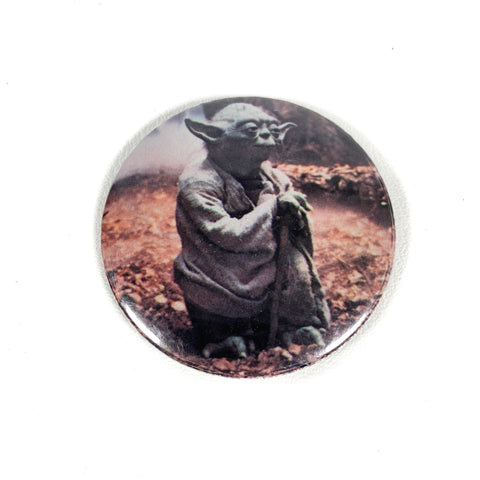 Vintage 1980 Star Wars Yoda Button