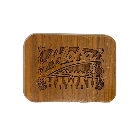 Wooden coaster with 'Alloha Hawaii' engraving on a white background