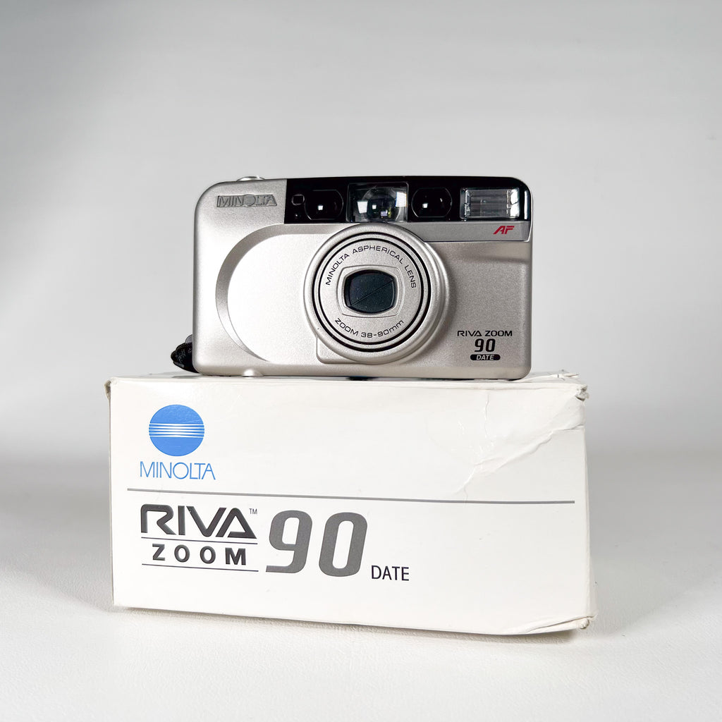 Vintage 1996 Minolta Riva Zoom 90 Date Point & Shoot 35mm Film