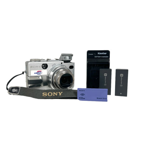 Vintage 2003 Sony DSC-V1 Digital Camera