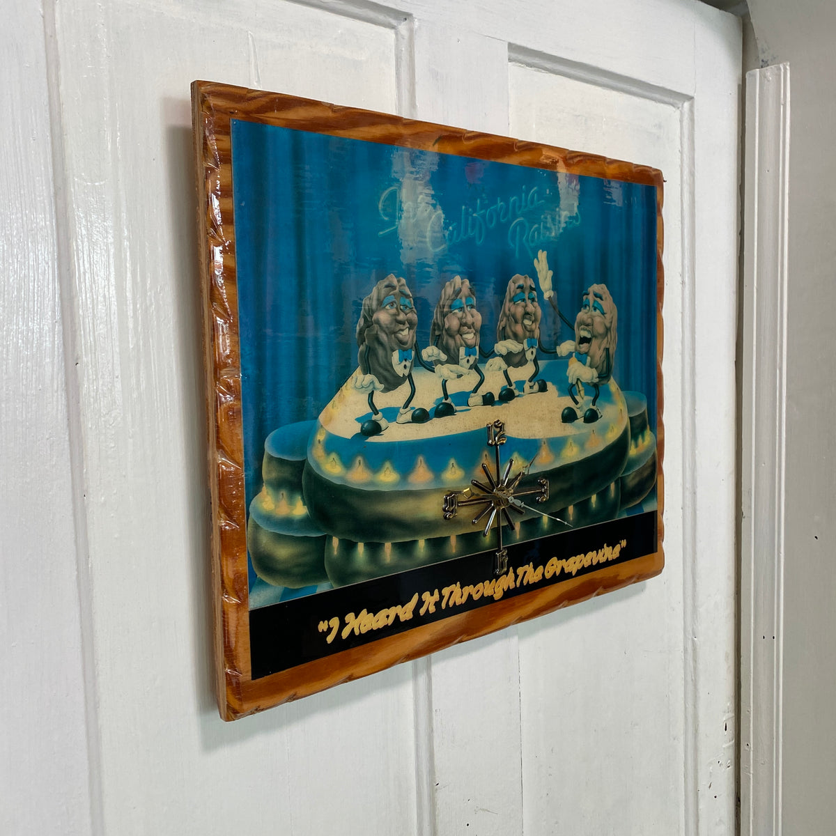 Vintage 80's California Raisins Decoupage Grapevine Wall Clock ...