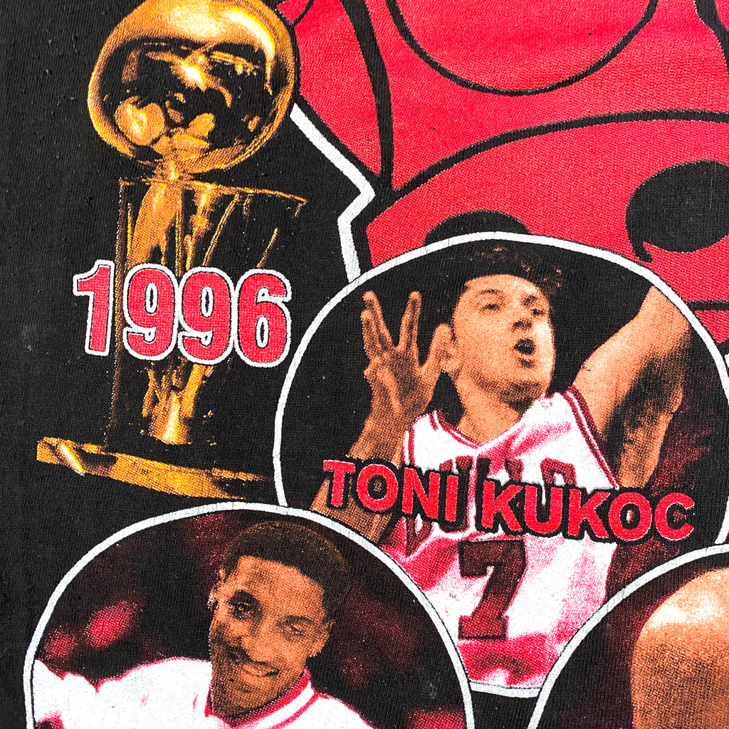 The Greatest Team Ever 1996 Nba Champions Chicago Bulls T-Shirt -  Kingteeshop