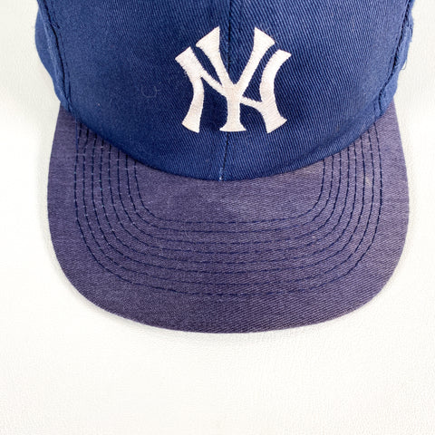 New Vintage 90's NYY New York Yankees MLB Logo 7 Athletic Hat Cap Snapback  NWT