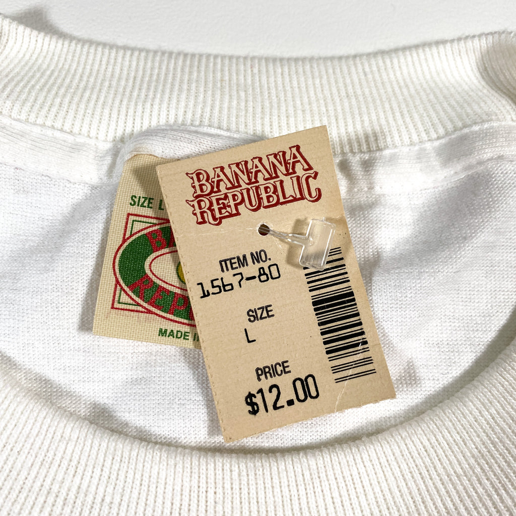 Vintage 90's Banana Republic Iguana Safari Travel White Pocket T